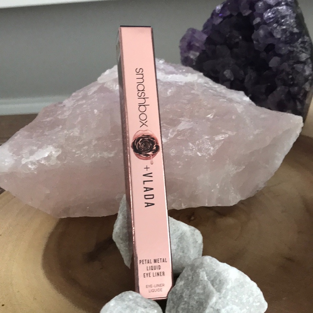 Vlada +Smashbox collection eyeliner
